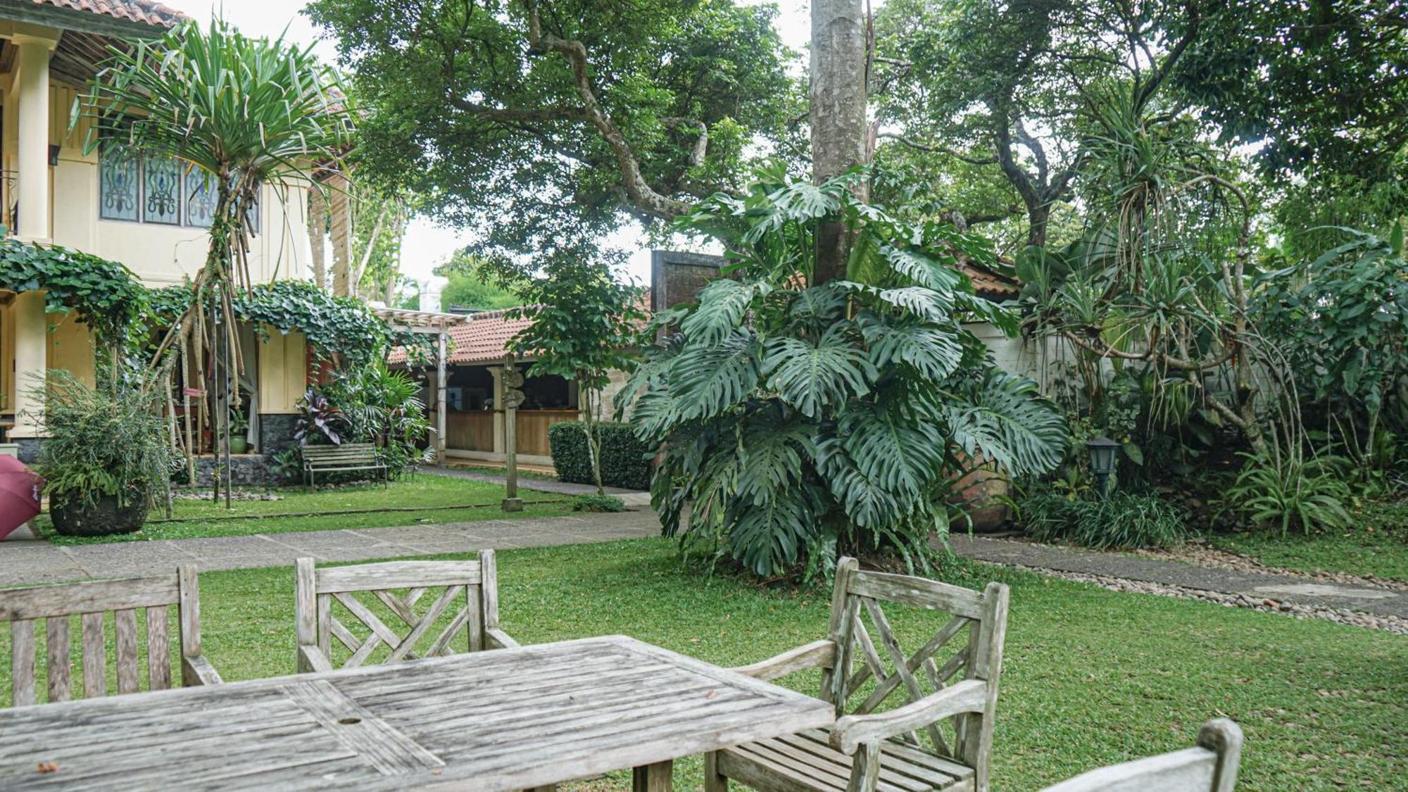 Kayu Arum Resort Salatiga Eksteriør bilde