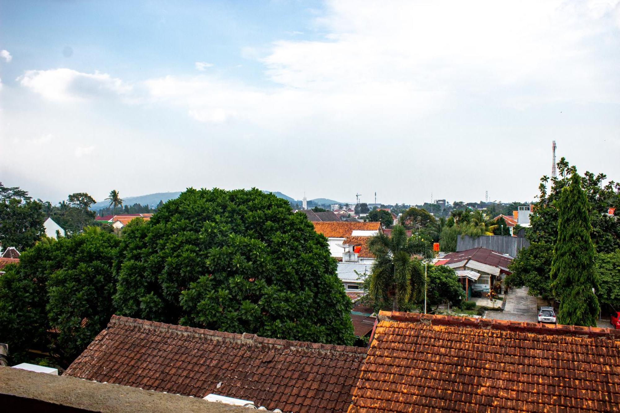 Kayu Arum Resort Salatiga Eksteriør bilde